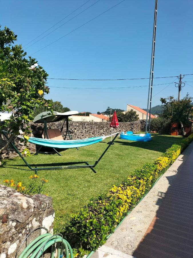 아피프 Casa De Madeira E Pedra 빌라 외부 사진