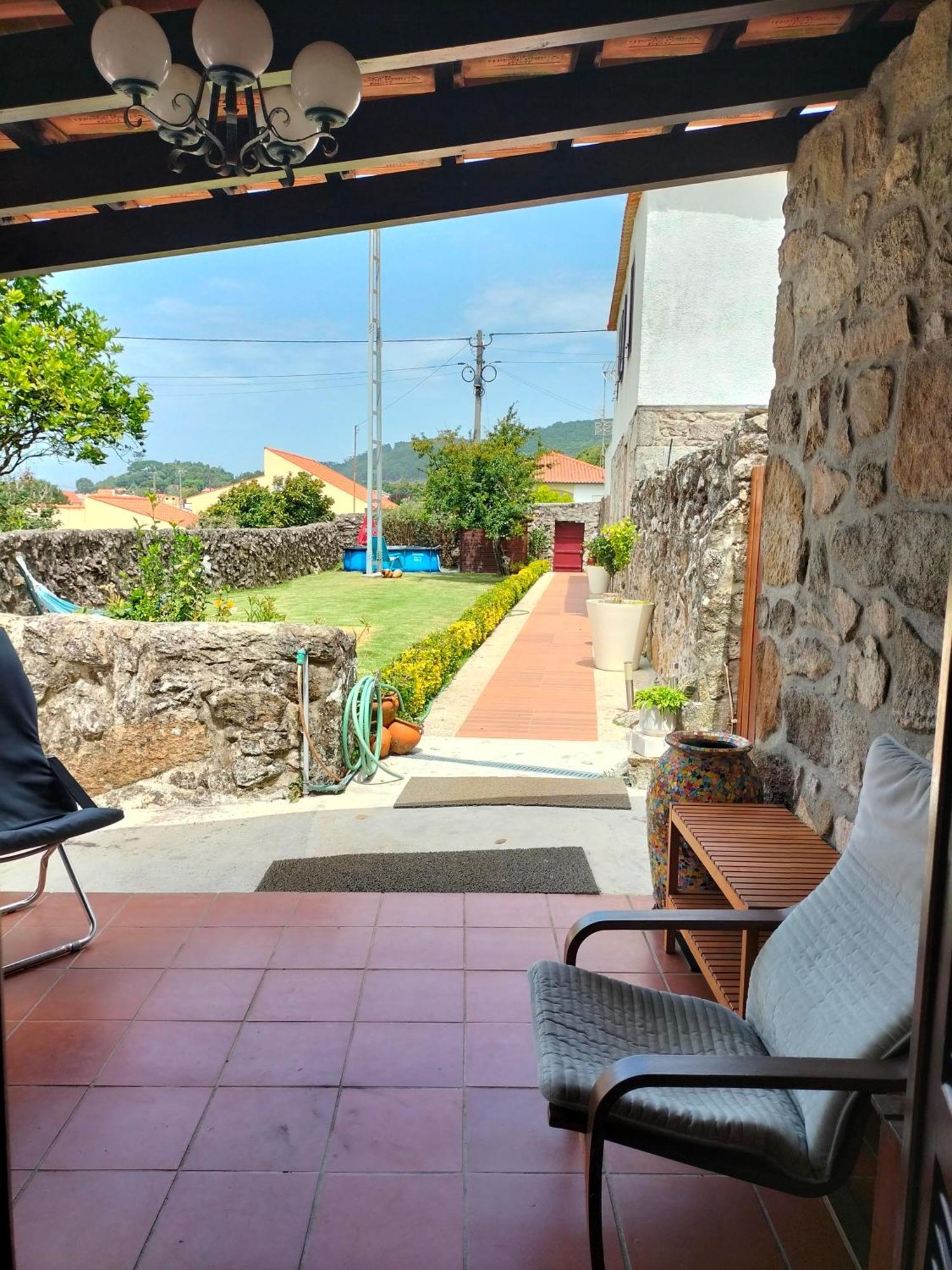 아피프 Casa De Madeira E Pedra 빌라 외부 사진
