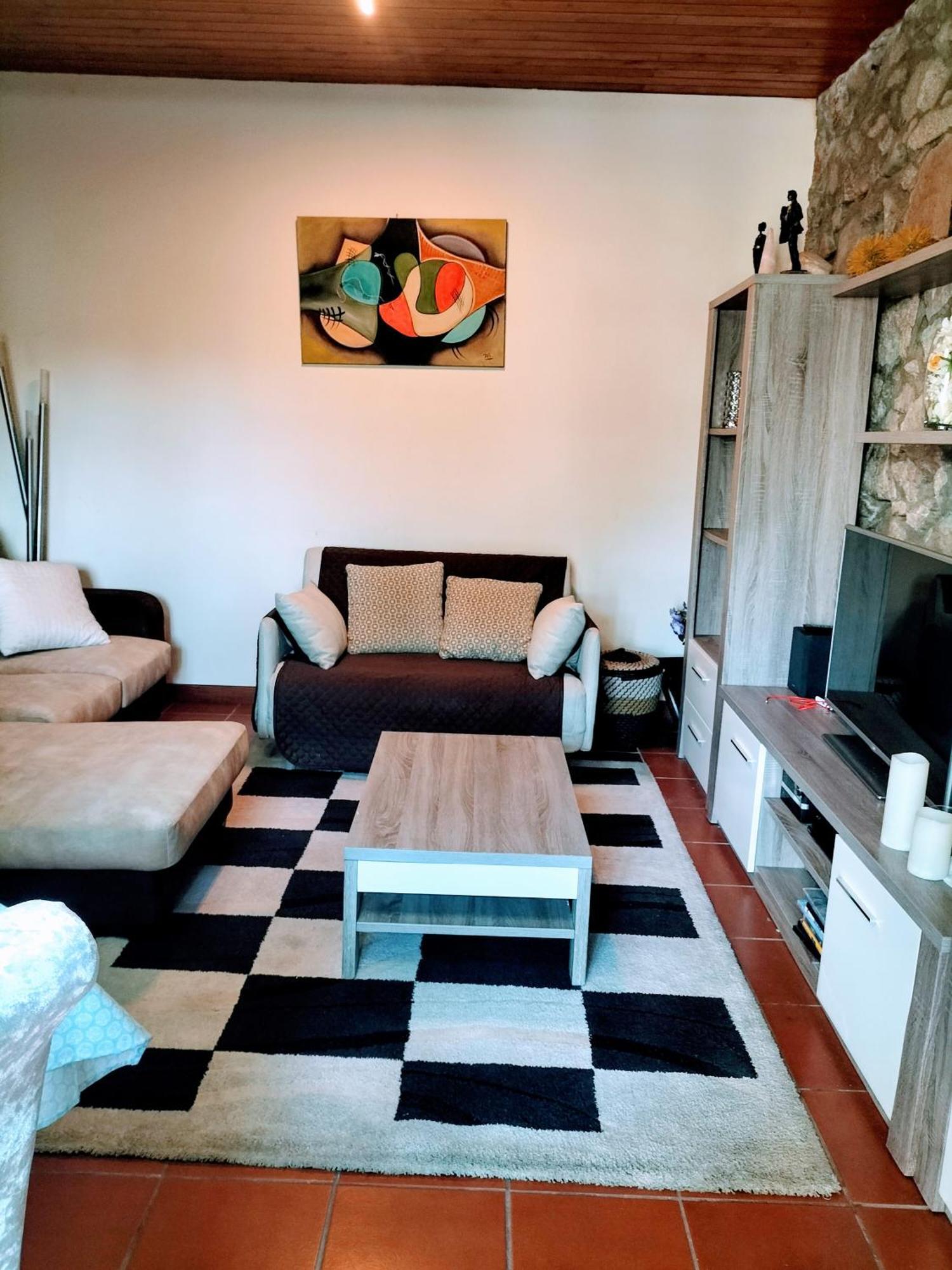 아피프 Casa De Madeira E Pedra 빌라 외부 사진